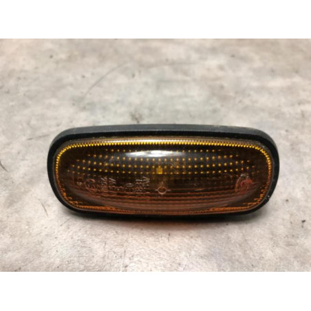 Repetiteur clignotant avant droit  (Feux) LAND ROVER FREELANDER 1 PHASE 1 d’occasion