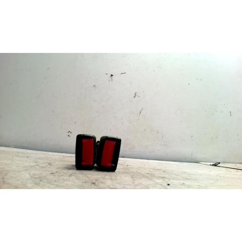 Attache ceinture arriere centrale SEAT AROSA PHASE 1 d’occasion