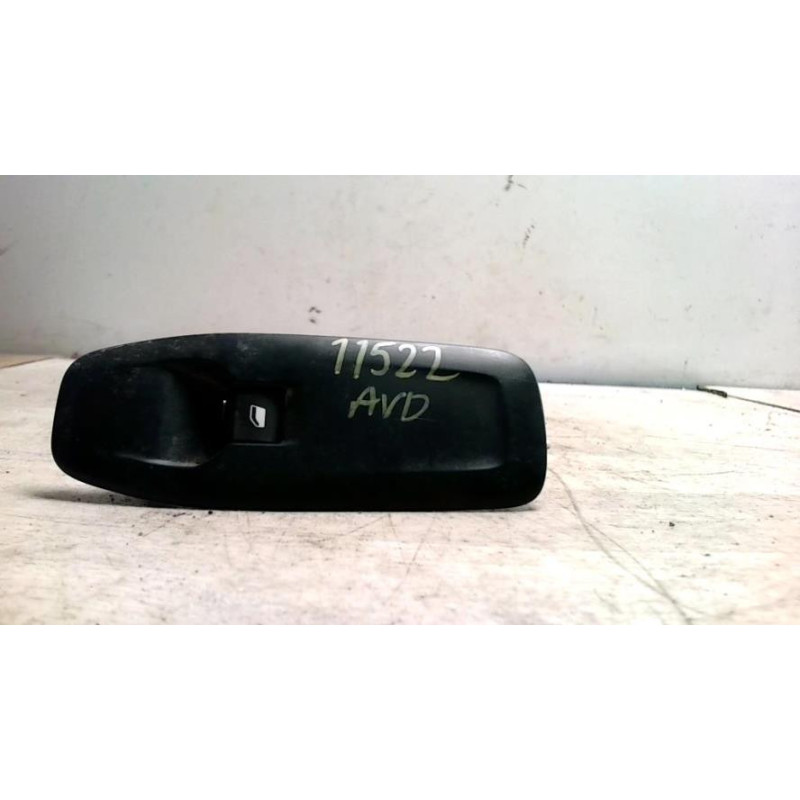 Interrupteur de leve vitre avant droit PEUGEOT 208 1 PHASE 1 d’occasion