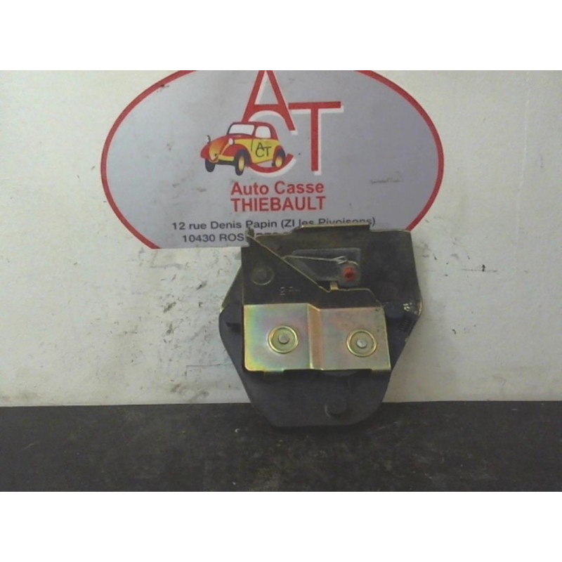 Serrure de porte laterale droite PEUGEOT PARTNER d’occasion