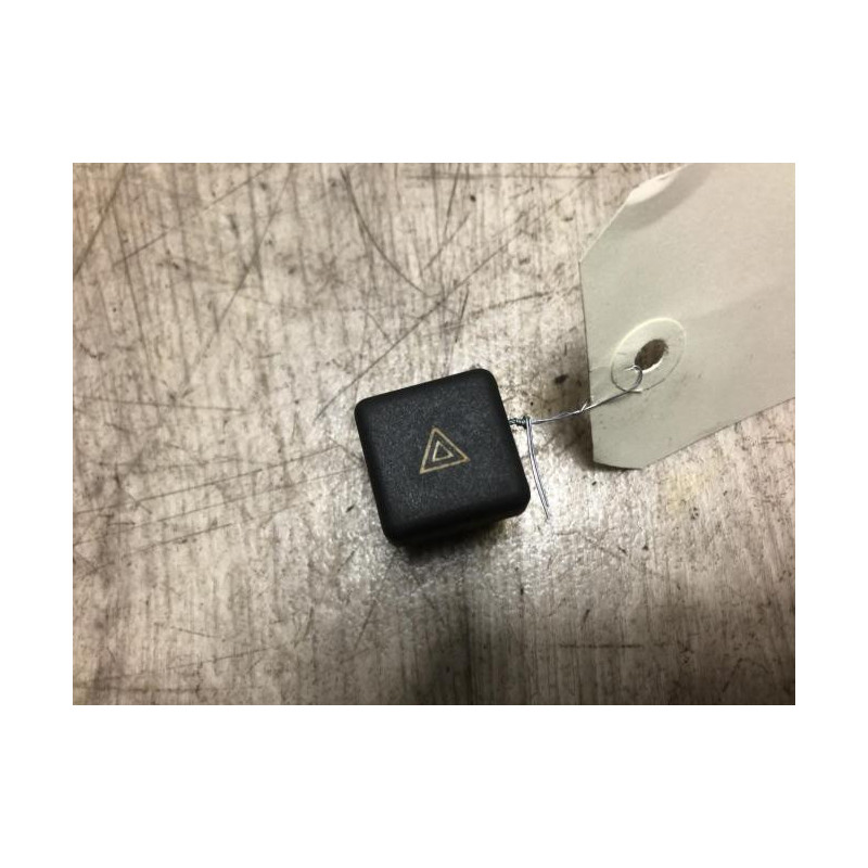 Bouton de warning FIAT  d’occasion