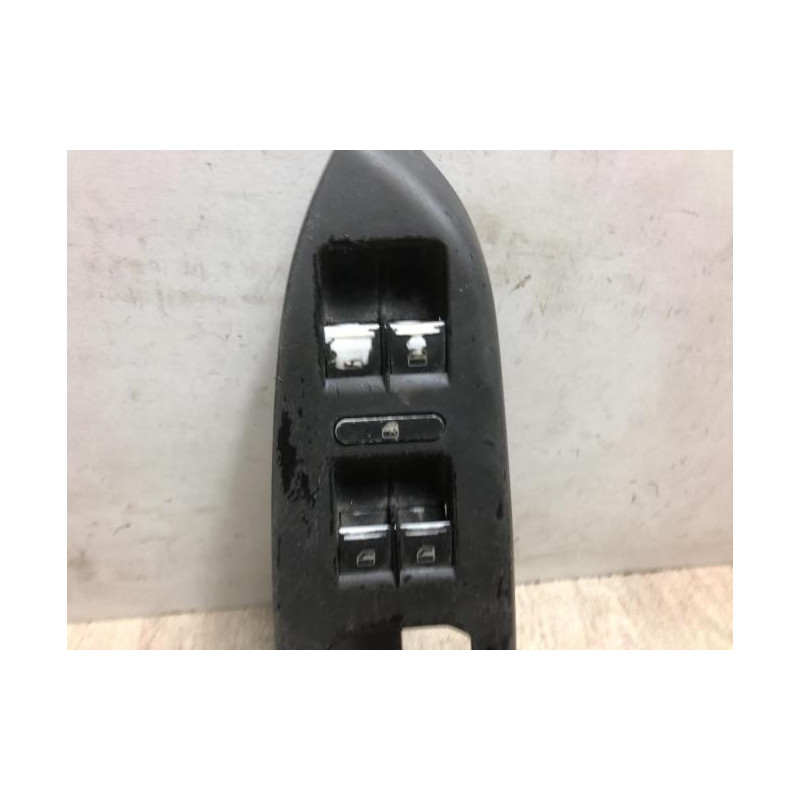 Interrupteur de leve vitre avant gauche VOLKSWAGEN TOURAN 1 PHASE 1 d’occasion