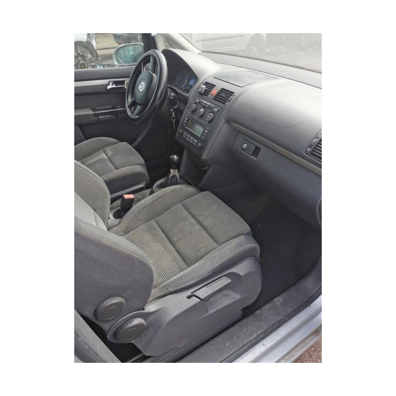 Poignee porte arriere gauche VOLKSWAGEN TOURAN 1 PHASE 1 d’occasion