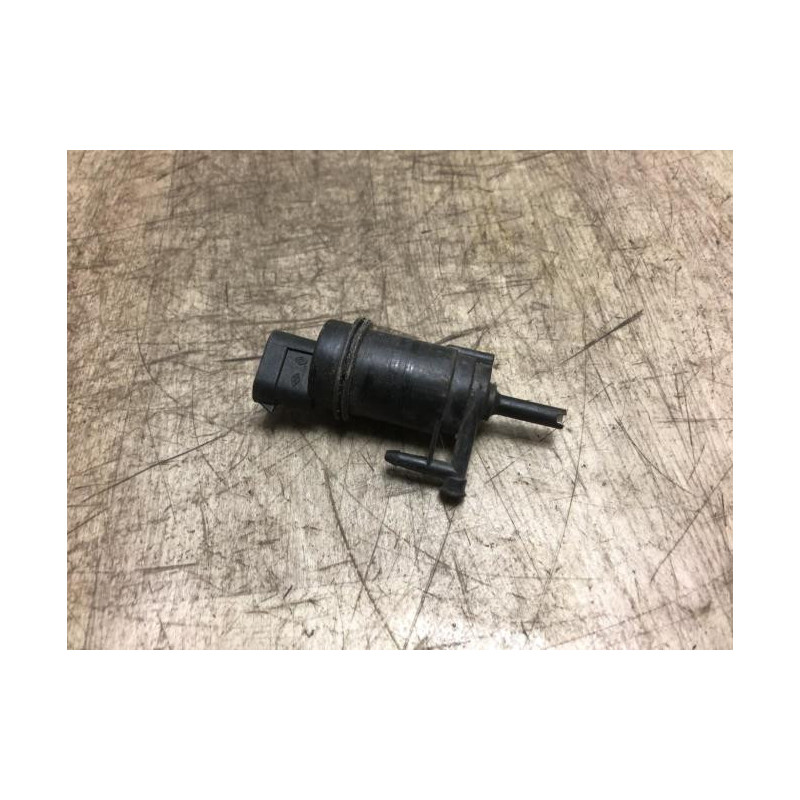 Pompe lave glace avant RENAULT  d’occasion
