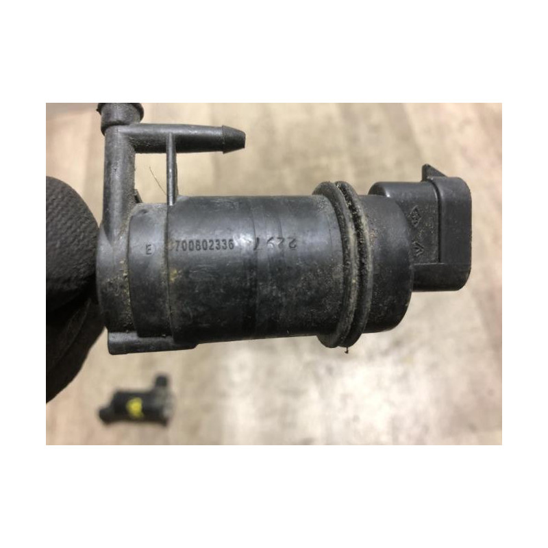 Pompe lave glace avant RENAULT  d’occasion