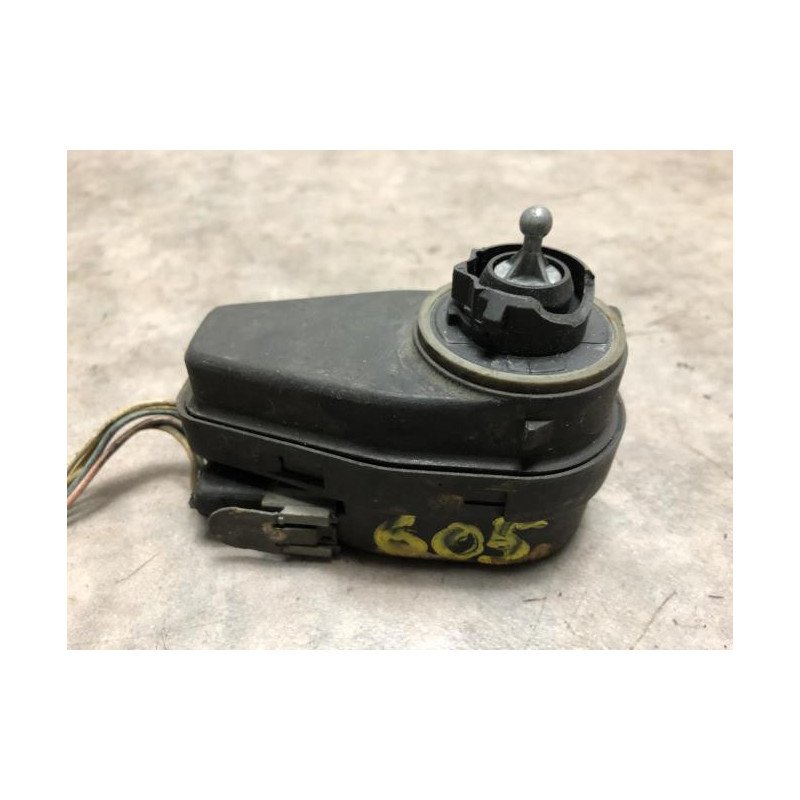 Moteur reglage phare PEUGEOT  d’occasion