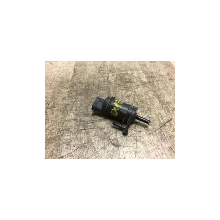 Pompe lave glace avant RENAULT  d’occasion