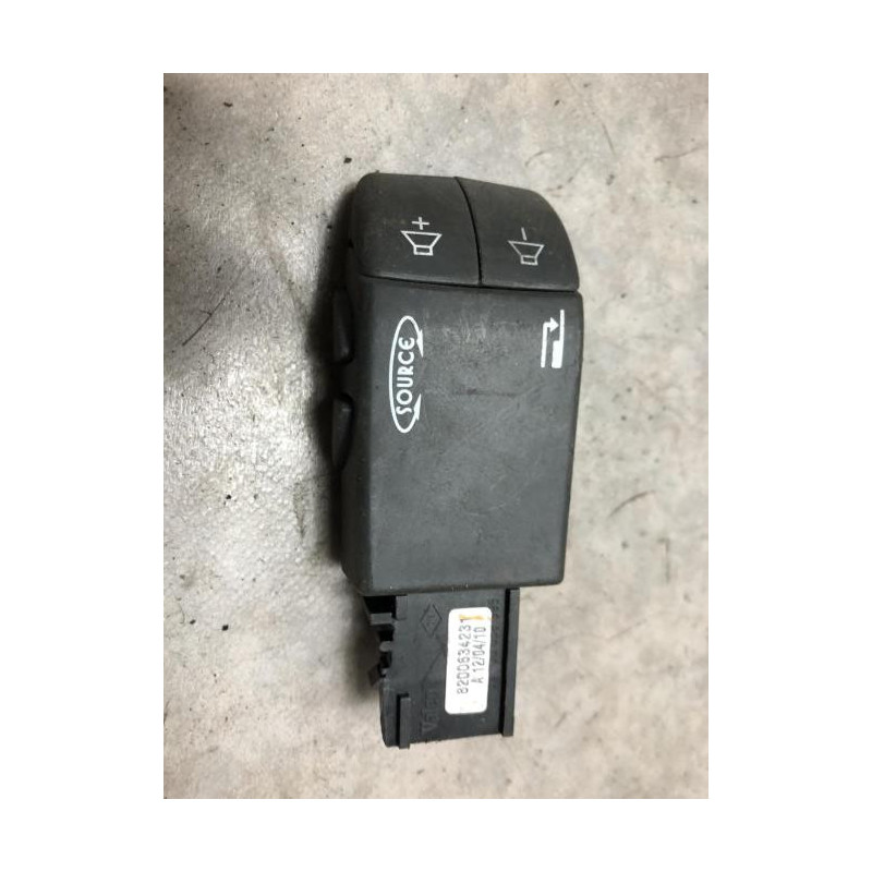 Commande autoradio RENAULT  d’occasion