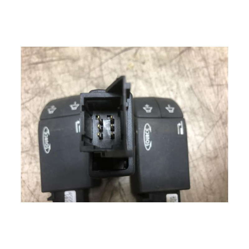 Commande autoradio RENAULT CLIO 2 PHASE 2 d’occasion