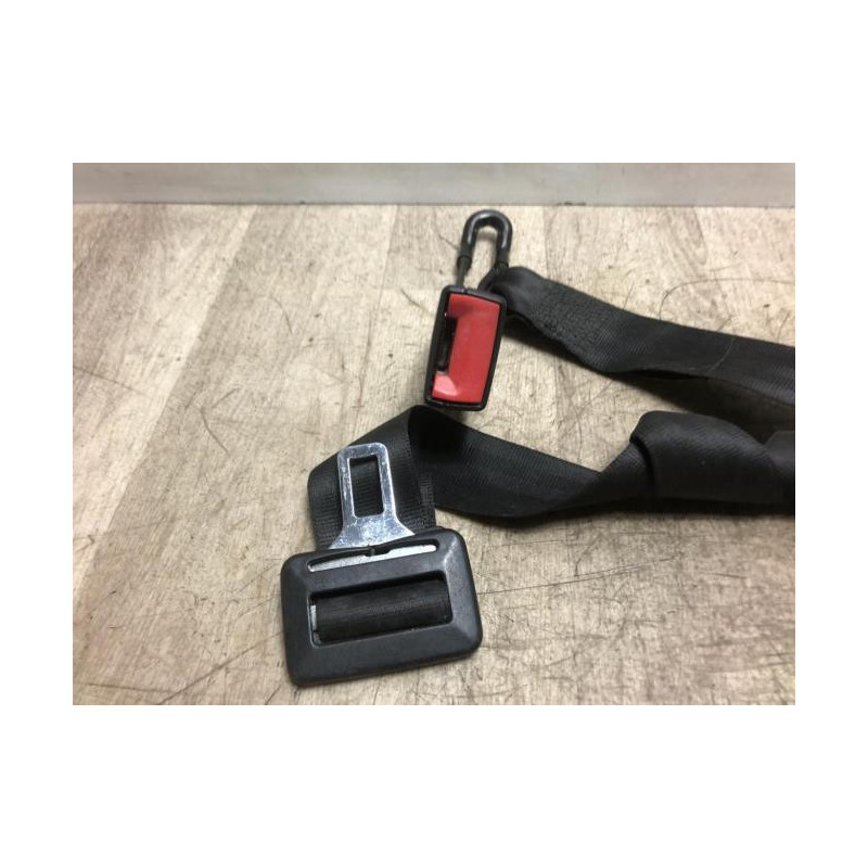 Ceinture arriere centrale VOLKSWAGEN  d’occasion