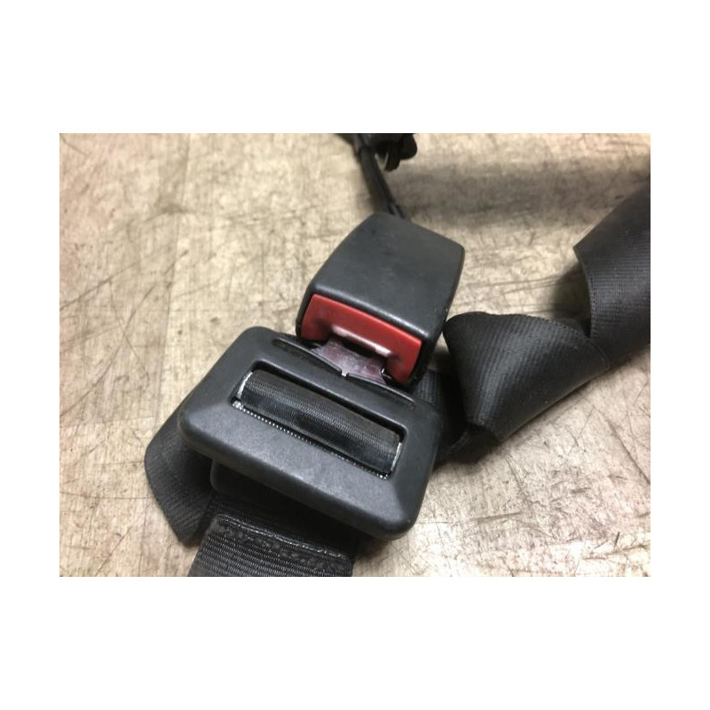 Ceinture arriere centrale VOLKSWAGEN  d’occasion
