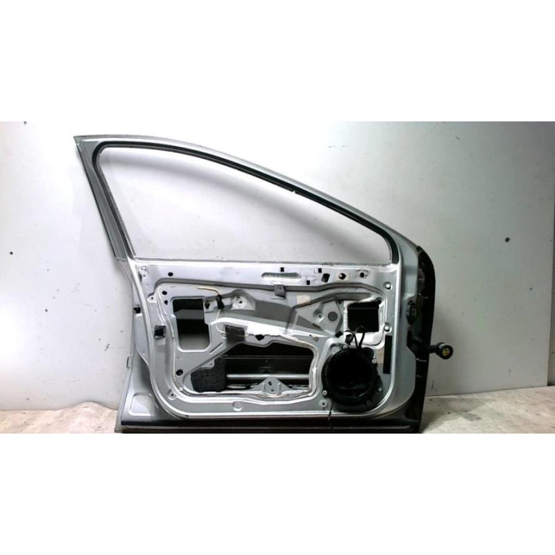 Porte avant gauche PEUGEOT 407 PHASE 1 BREAK d’occasion