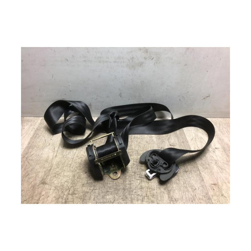 Ceinture arriere centrale VOLKSWAGEN TOURAN 1 PHASE 1 d’occasion