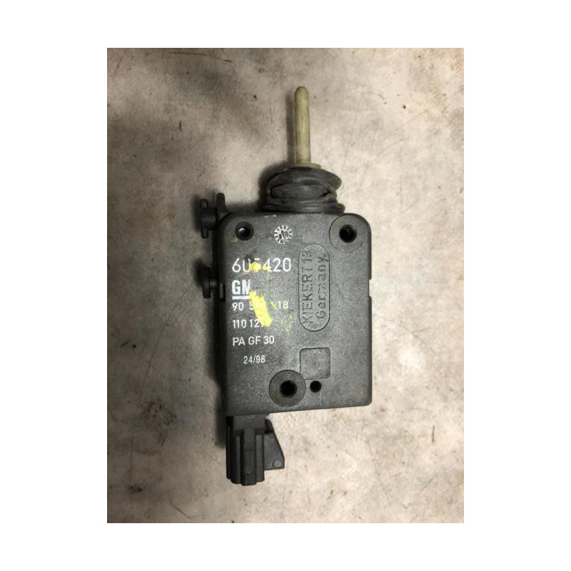 Fermeture centralisee coffre OPEL  d’occasion