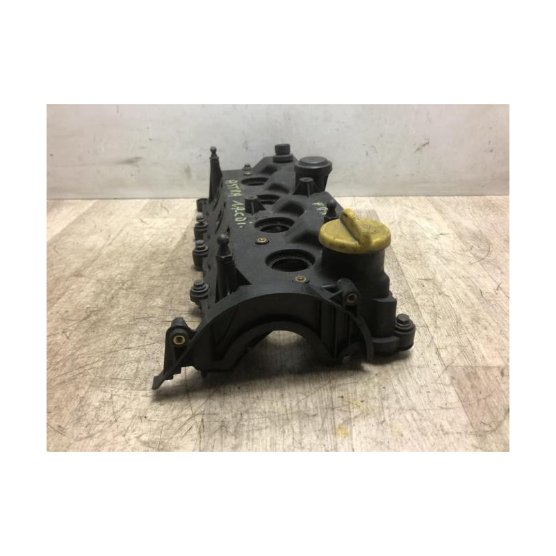 Couvre culasse OPEL ASTRA J PHASE 1 d’occasion