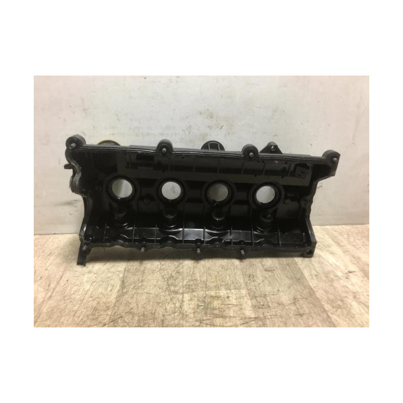 Couvre culasse OPEL ASTRA J PHASE 1 d’occasion