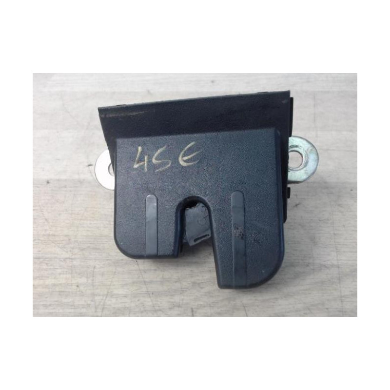 Serrure de hayon SEAT LEON 1 d’occasion