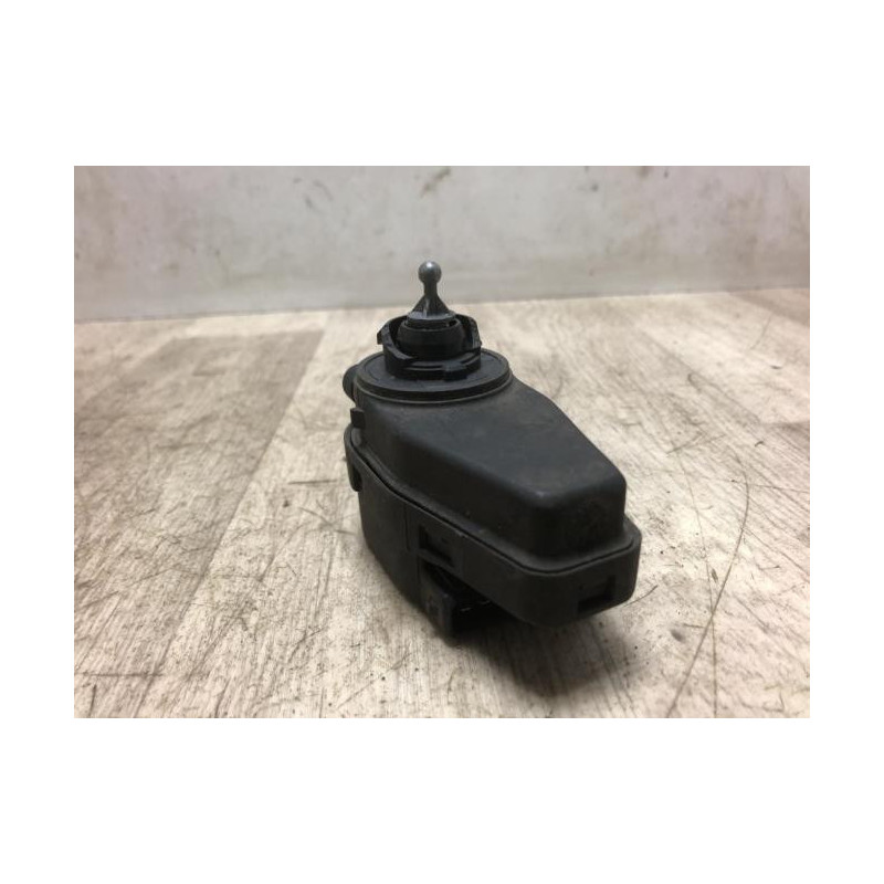 Moteur reglage phare PEUGEOT  d’occasion