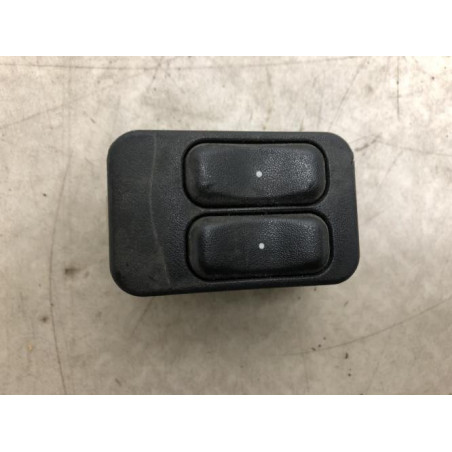 Interrupteur de leve vitre OPEL  d’occasion