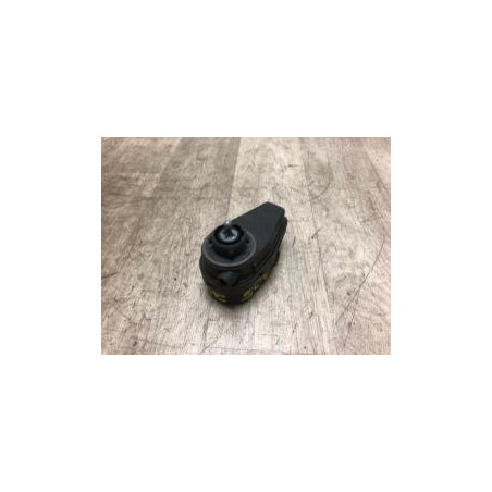 Moteur reglage phare PEUGEOT  d’occasion