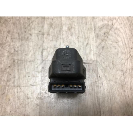 Moteur reglage phare PEUGEOT  d’occasion