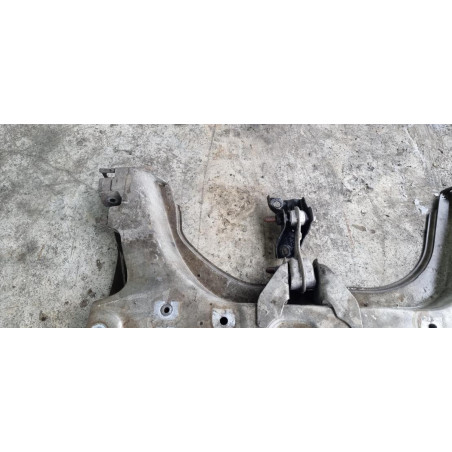 Berceau avant RENAULT CLIO 4 PHASE 1 d’occasion