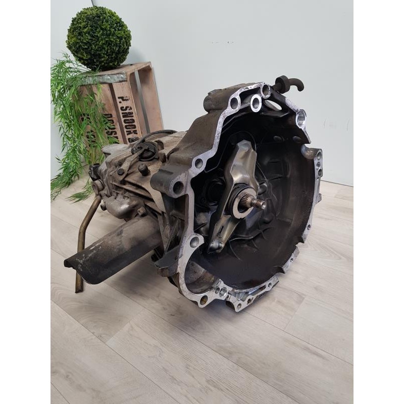 Boite de vitesses VOLKSWAGEN PASSAT 4 PHASE 1 d’occasion