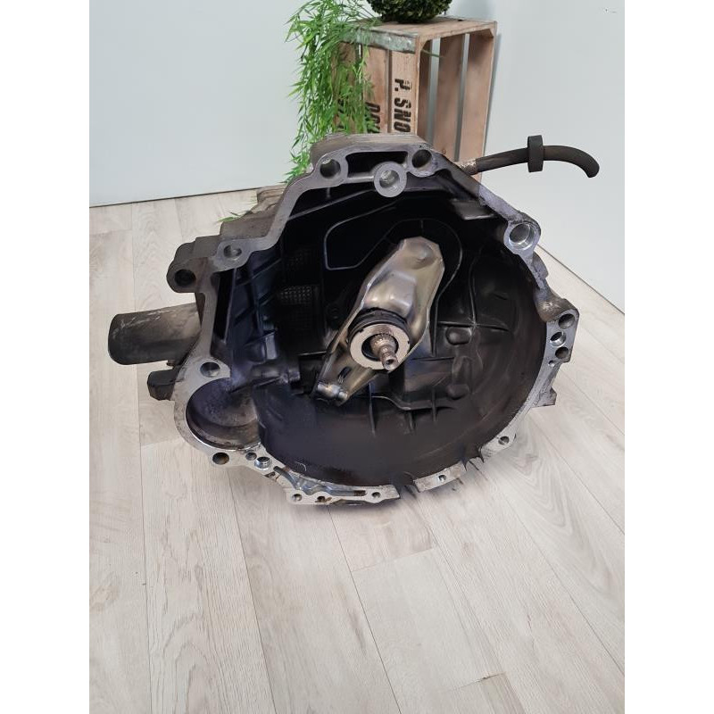 Boite de vitesses VOLKSWAGEN PASSAT 4 PHASE 1 d’occasion