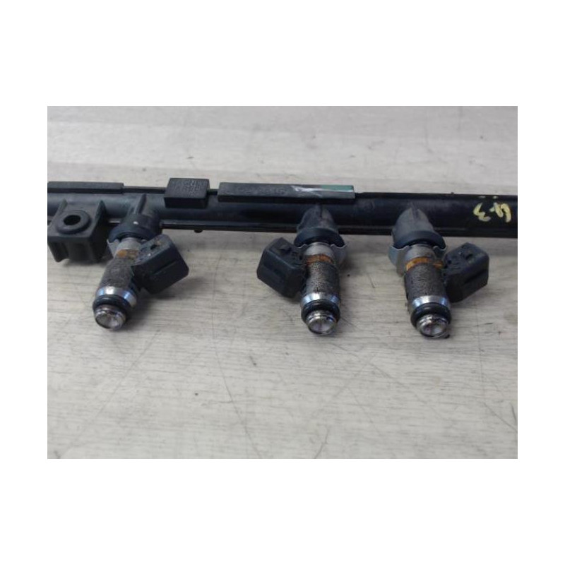 Rampe injection FIAT PANDA 3 PHASE 1 d’occasion