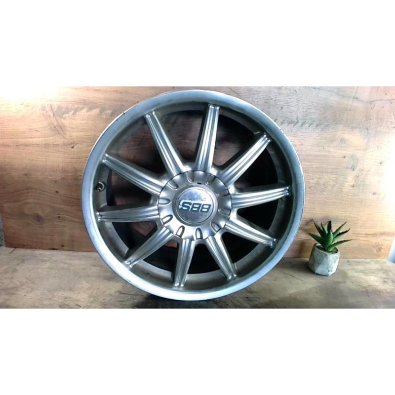 Jante VOLKSWAGEN POLO 5 PHASE 1 d’occasion
