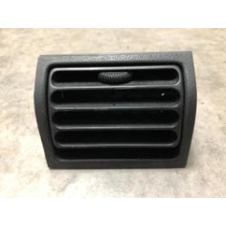 Aerateur tableau de bord avant gauche MICROCAR  d’occasion