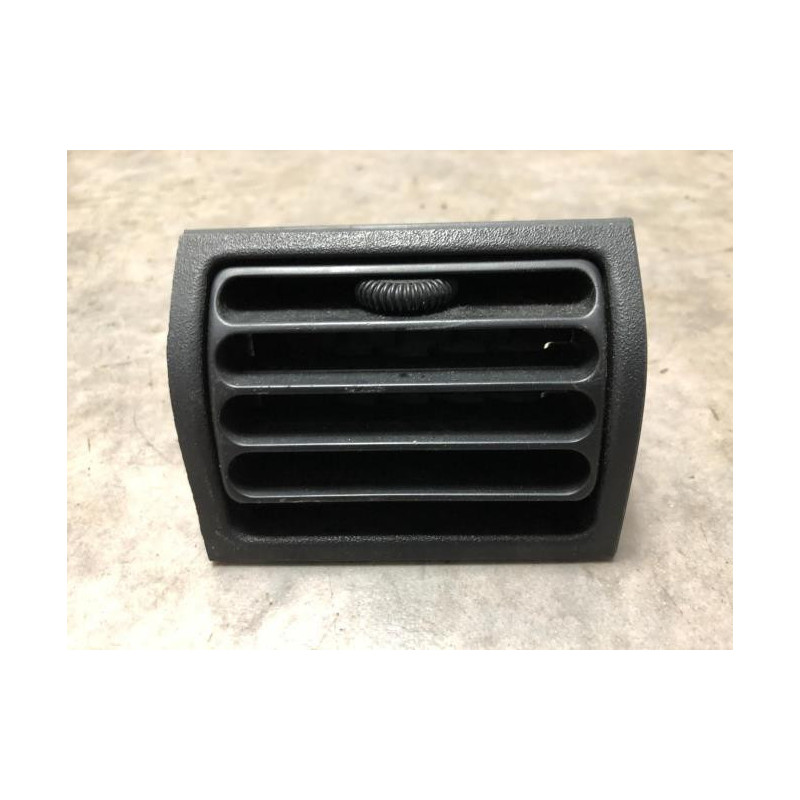 Aerateur tableau de bord avant gauche MICROCAR  d’occasion