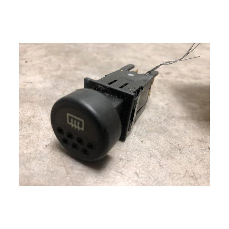 Commande degivrage lunette arriere MICROCAR  d’occasion