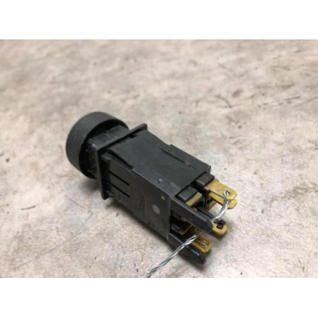 Commande degivrage lunette arriere MICROCAR  d’occasion