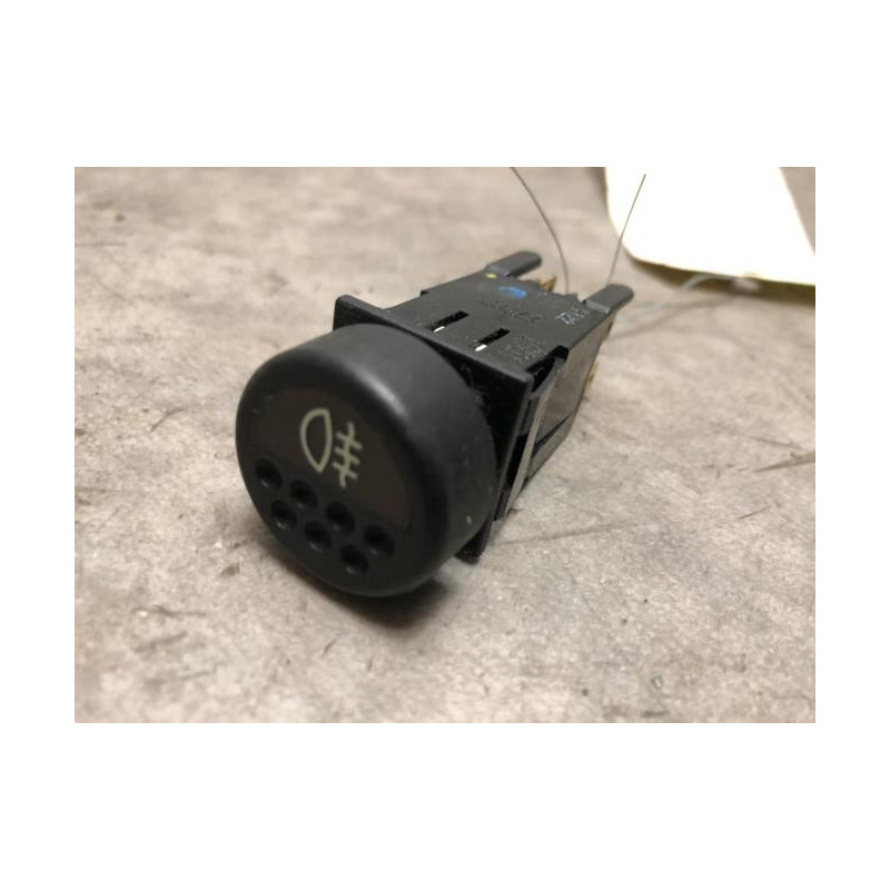 Commande anti brouillard arriere MICROCAR  d’occasion
