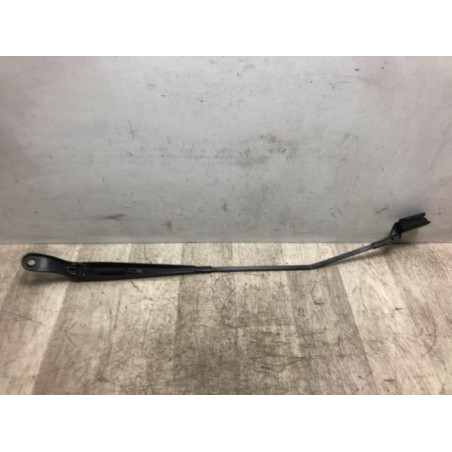 Bras essuie glace avant droit RENAULT TWINGO 2 PHASE 2 d’occasion