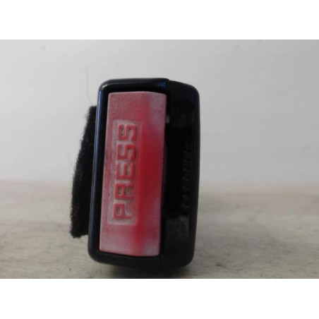 Attache ceinture avant droit TOYOTA IQ d’occasion