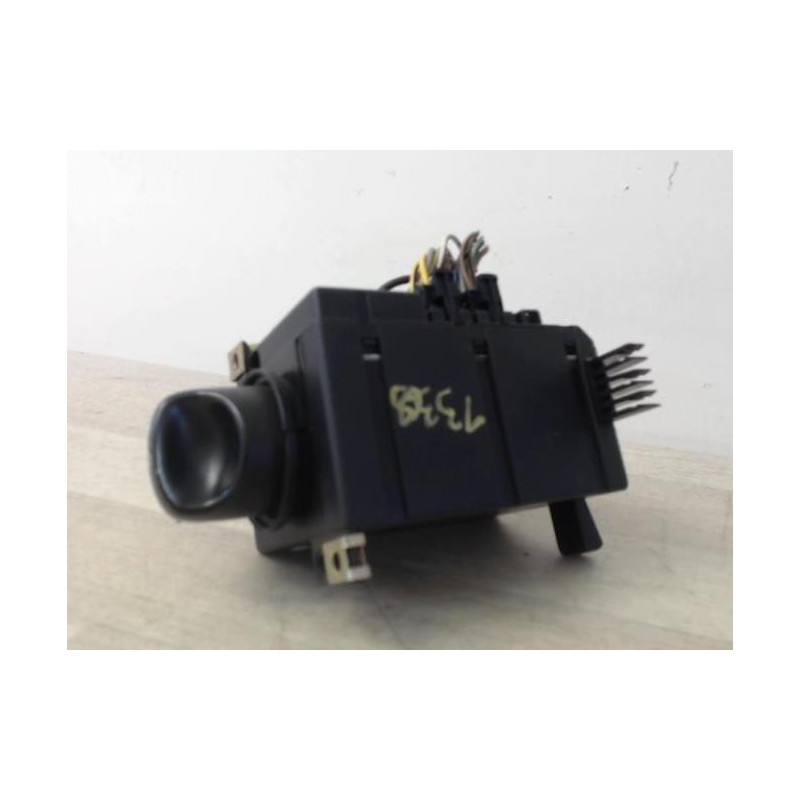 Commande de phare MERCEDES CLASSE A 168 PHASE 1 d’occasion