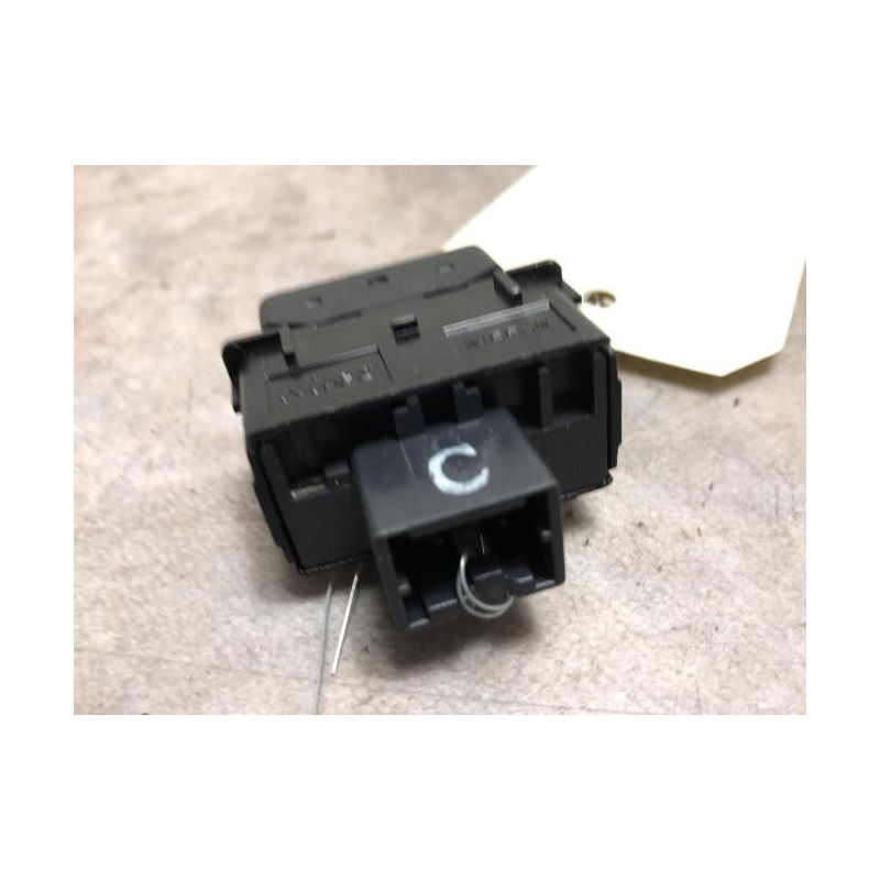 Bouton/Interrupteur RENAULT KOLEOS 1 PHASE 1 d’occasion