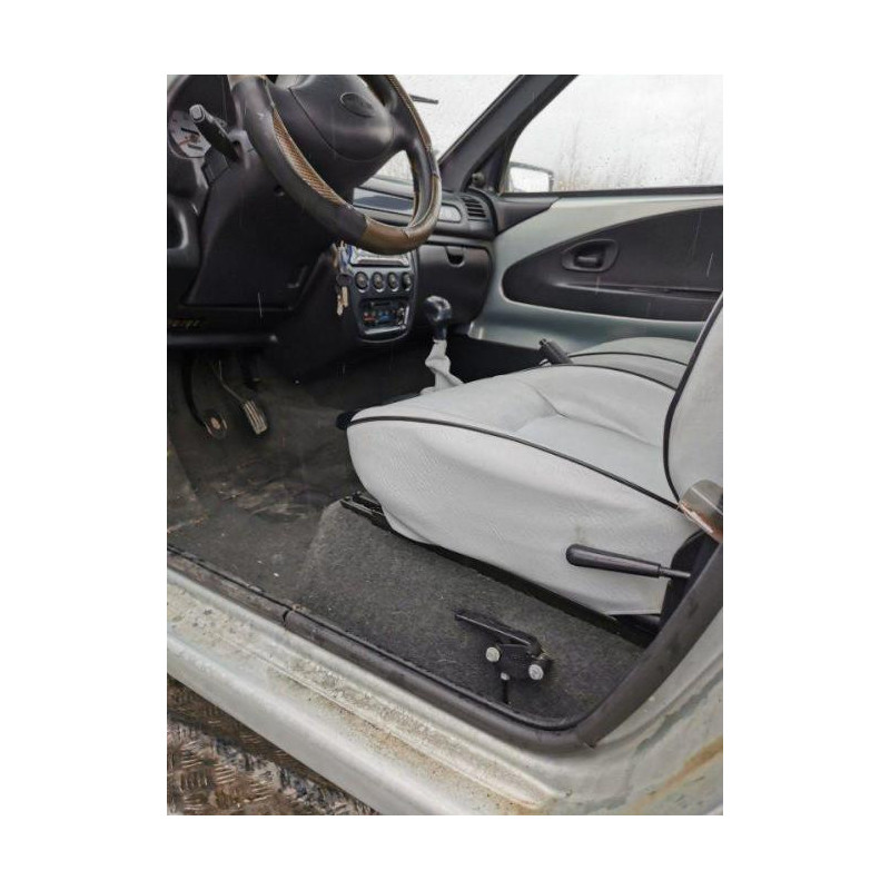 Interrupteur de leve vitre avant gauche MICROCAR  d’occasion