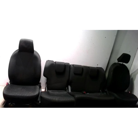 Interieur complet TOYOTA YARIS 2 PHASE 1 d’occasion