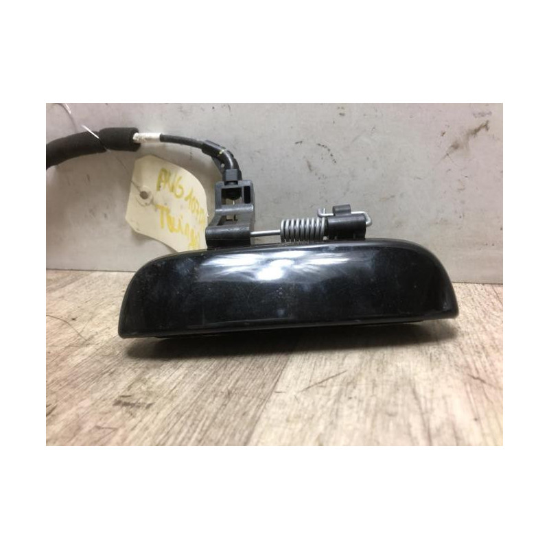 Poignee porte avant gauche RENAULT TWINGO 3 PHASE 1 d’occasion