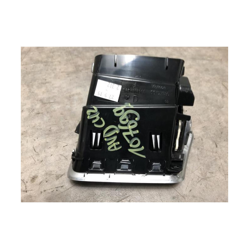 Aerateur tableau de bord avant droit CITROEN C4 2 PHASE 2 d’occasion