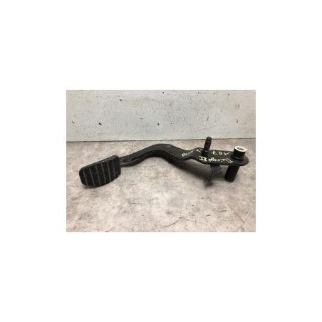 Pedalier d'embrayage RENAULT TWINGO 2 PHASE 2 d’occasion