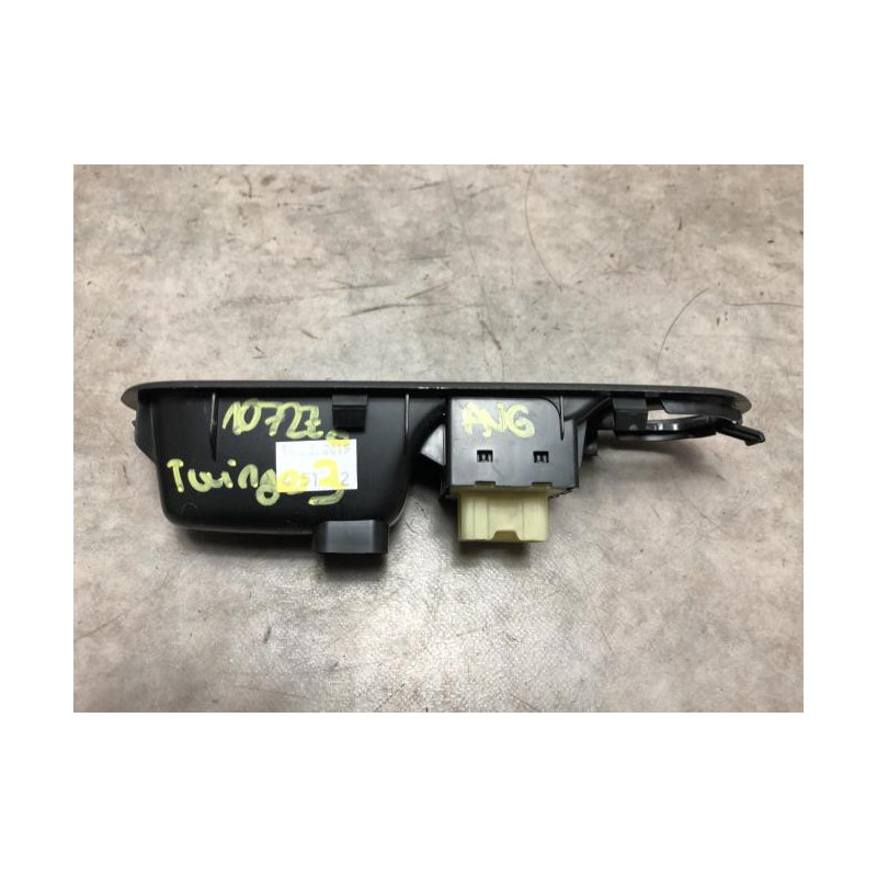 Interrupteur de leve vitre avant gauche RENAULT TWINGO 3 PHASE 1 d’occasion
