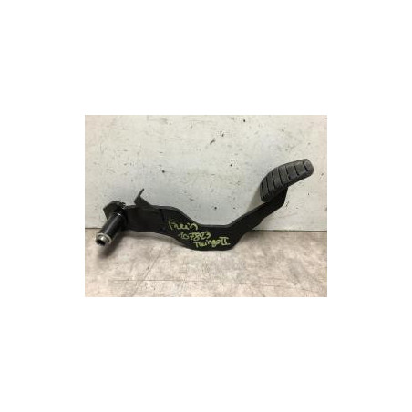 Pedalier de frein RENAULT TWINGO 2 PHASE 2 d’occasion