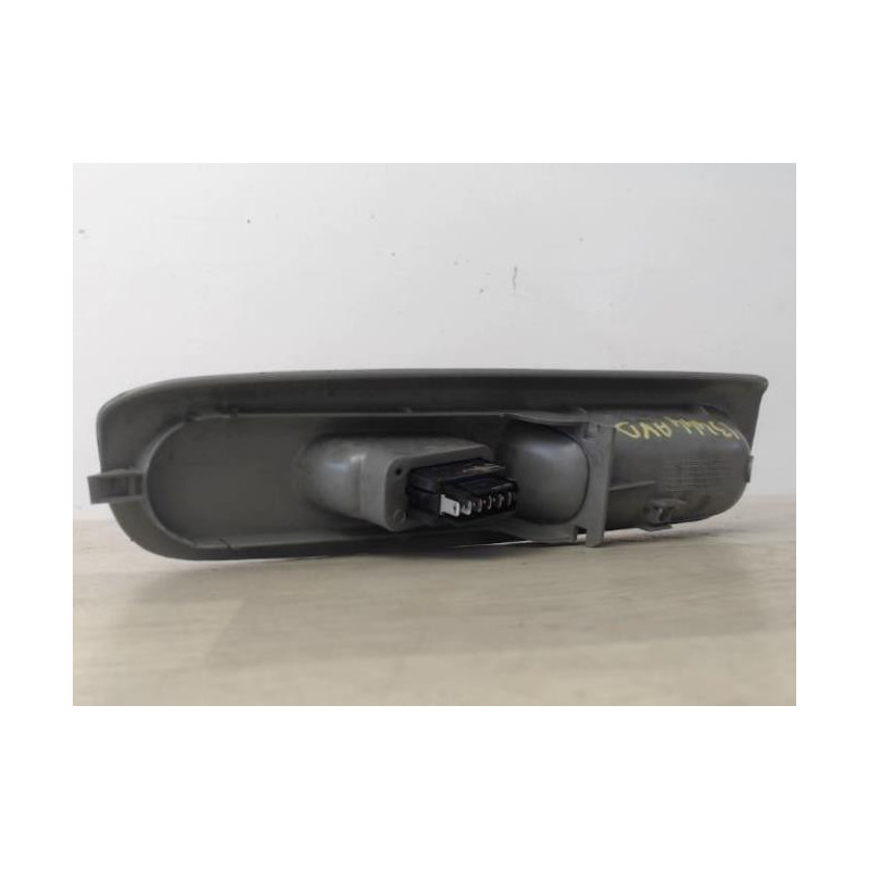 Interrupteur de leve vitre avant droit RENAULT TWINGO 1 PHASE 3 d’occasion
