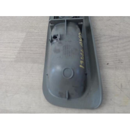 Interrupteur de leve vitre avant droit RENAULT TWINGO 1 PHASE 3 d’occasion