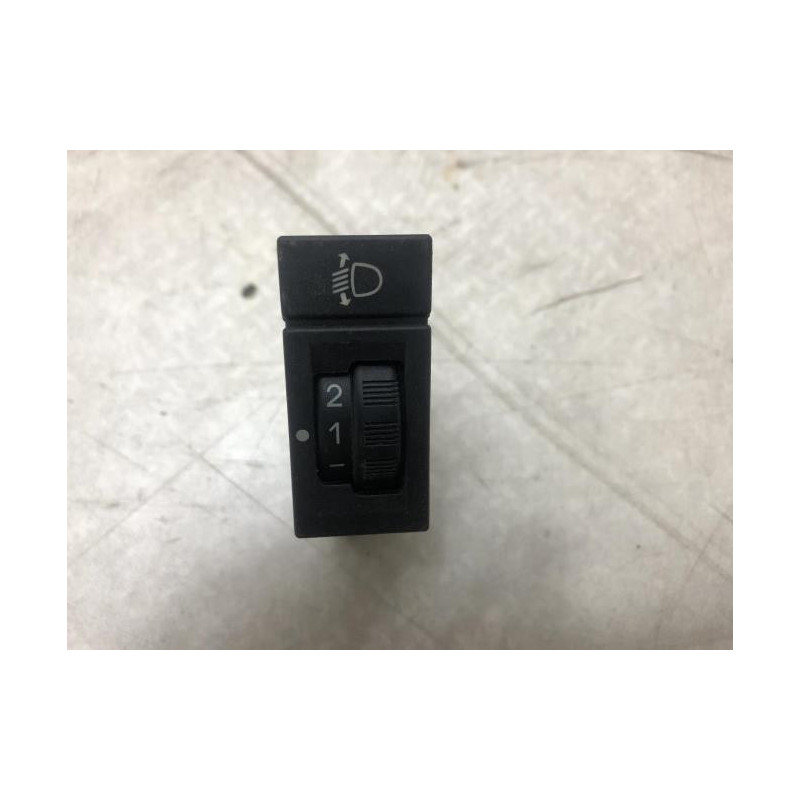 Commande de reglage hauteur de phare PEUGEOT  d’occasion