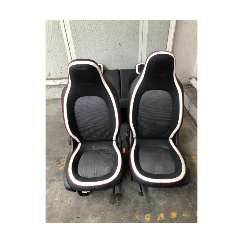 Interieur complet RENAULT TWINGO 3 PHASE 1 d’occasion